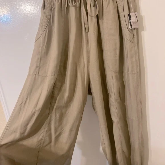 ✨HOST PICK✨Free People/Free People Movement Halfzies Pants. NWT - Picture 7 of 9